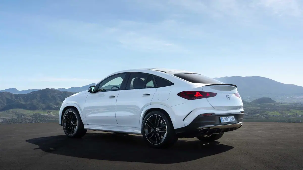 Mercedes-Benz GLE Coupé 53 AMG 4Matic+ EQ-Boost Coupé Premium Pro (3)