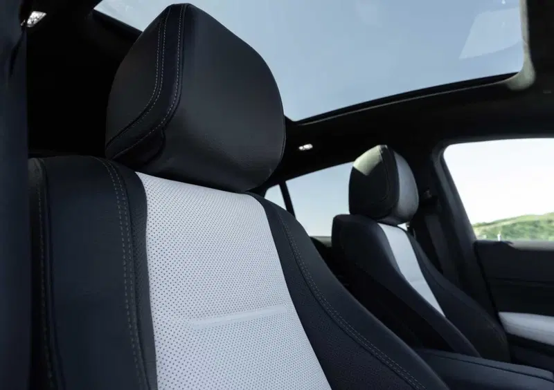 Mercedes-Benz GLE Coupé (2020-->>) (11)