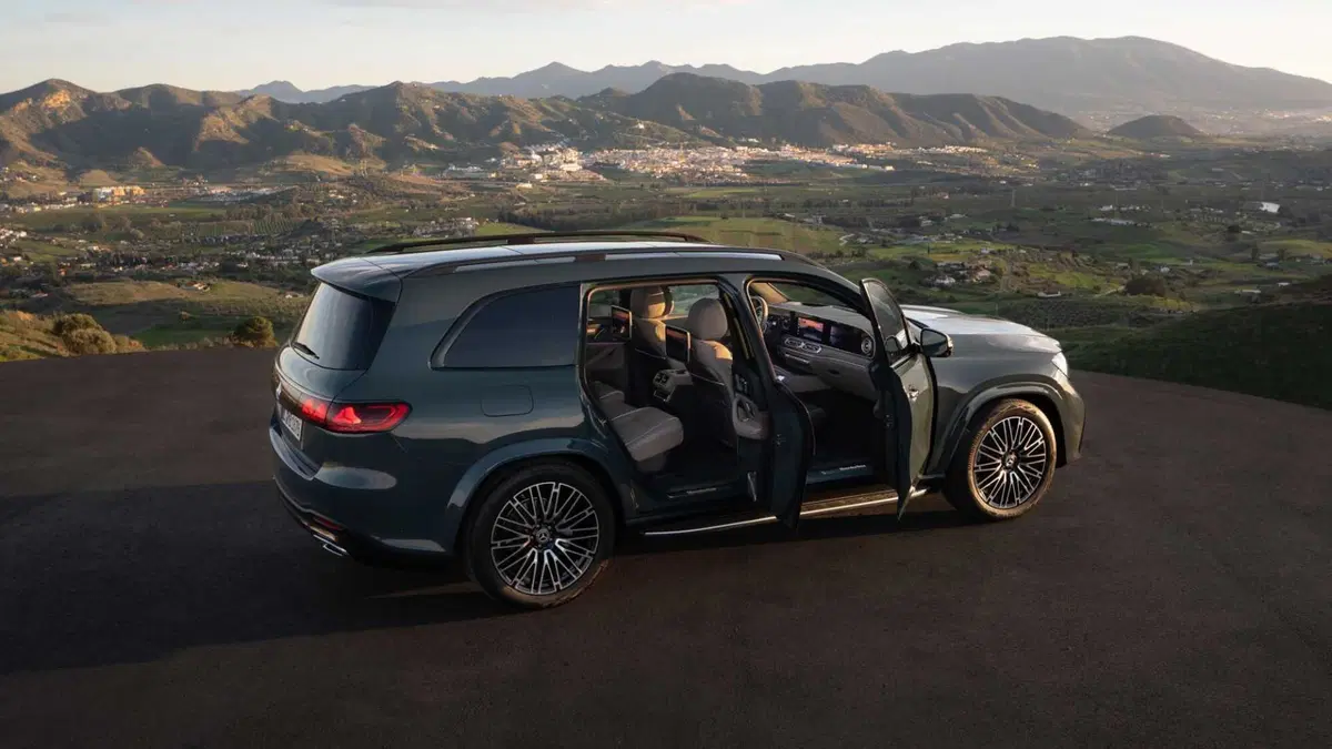 Mercedes-Benz GLS SUV 450 d AMG Line Advanced Plus 4matic auto (4)