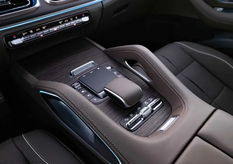 Mercedes-Benz GLS SUV (2019-->>) (12)
