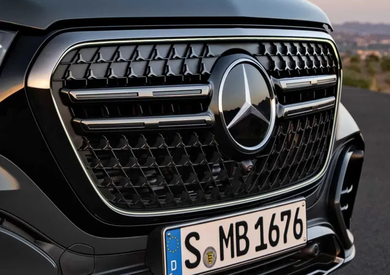 Mercedes-Benz GLS SUV (2019-->>) (16)