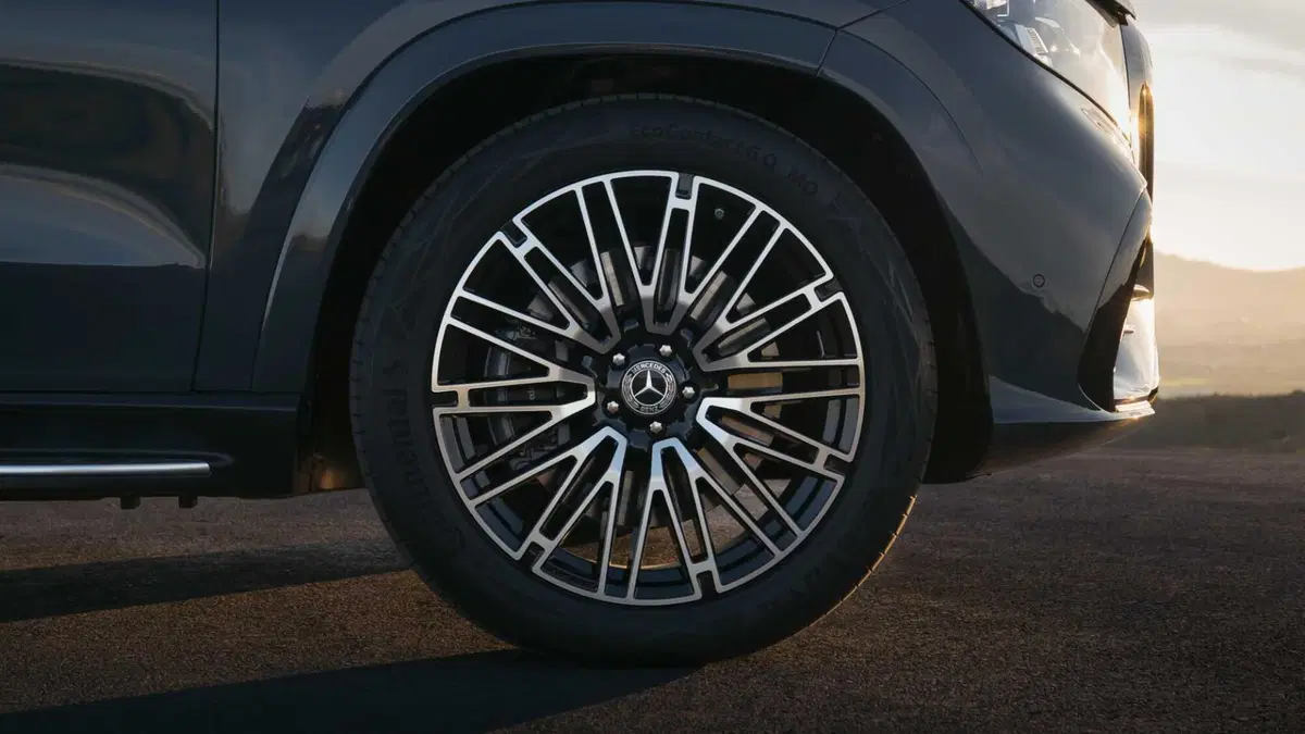 Mercedes-Benz GLS SUV 450 d AMG Line Advanced Plus 4matic auto (19)