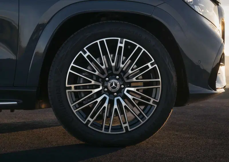 Mercedes-Benz GLS SUV (2019-->>) (19)