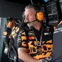 “Se torna il V8 potremmo produrre i motori McLaren”: Zak Brown scuote la F1, lancia Norris e Piastri a Le Mans e attacca l'asse Wolff-Alpine