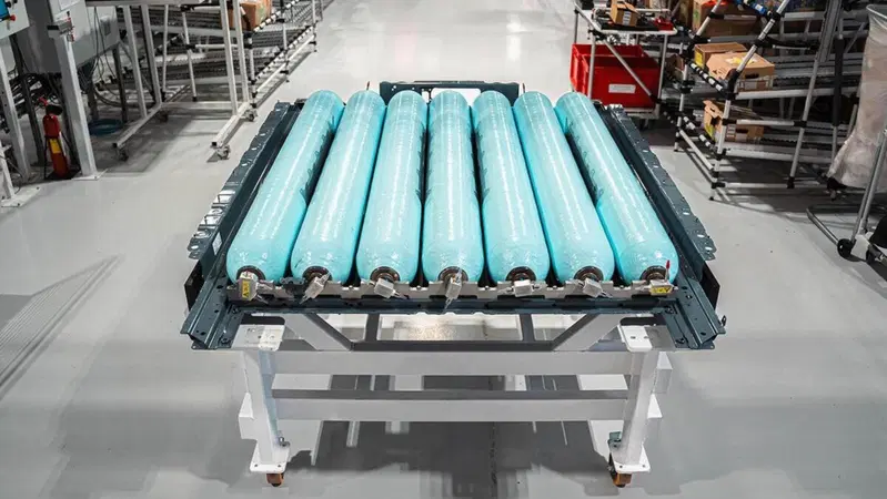BMW iX5 a idrogeno, svolta tecnologica: la Fuel Cell sar&agrave; prodotta insieme alle elettriche sulla stessa linea