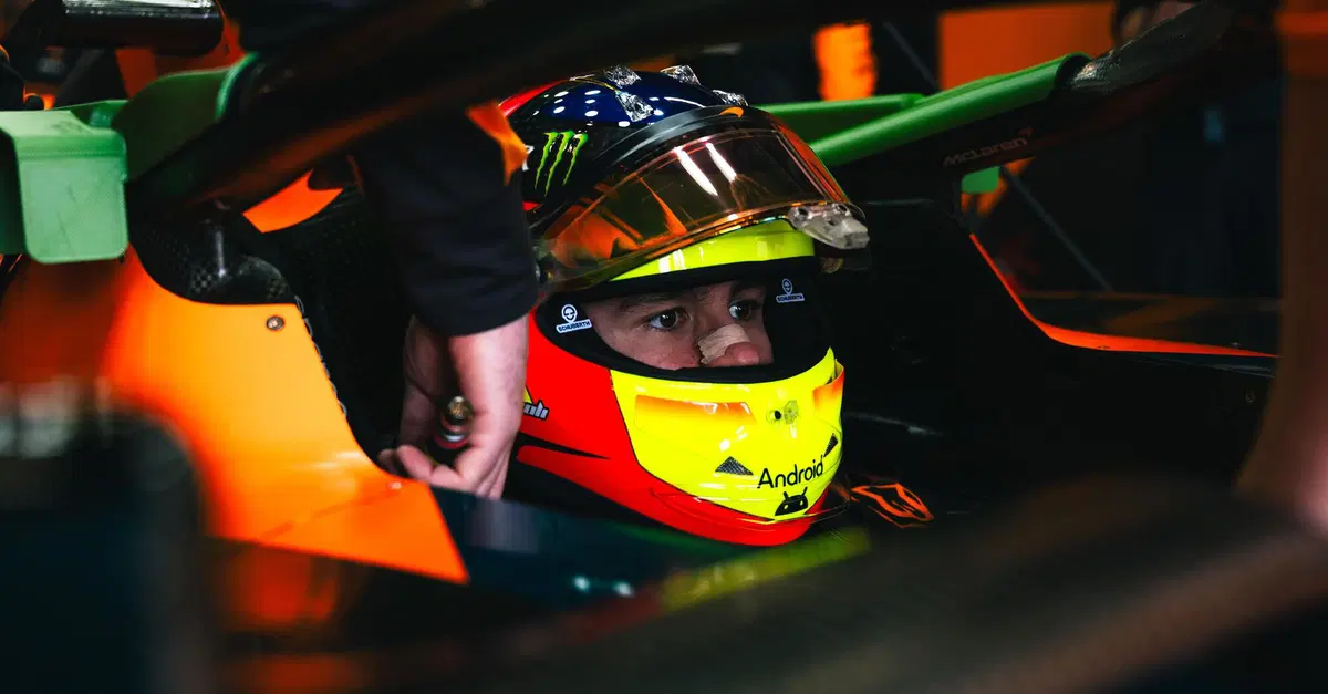 Arriva il debutto ufficiale in F1 per Leonardo Fornaroli! Sar&agrave; in pista a Barcellona sulla McLaren di Lando Norris