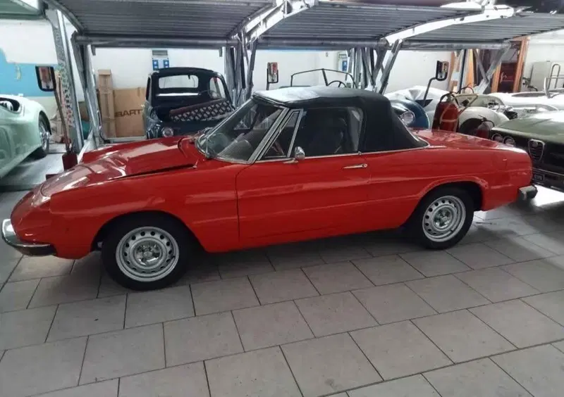 Alfa Romeo Duetto spider coda tronca 1.6 d'epoca del 1972 a Soresina