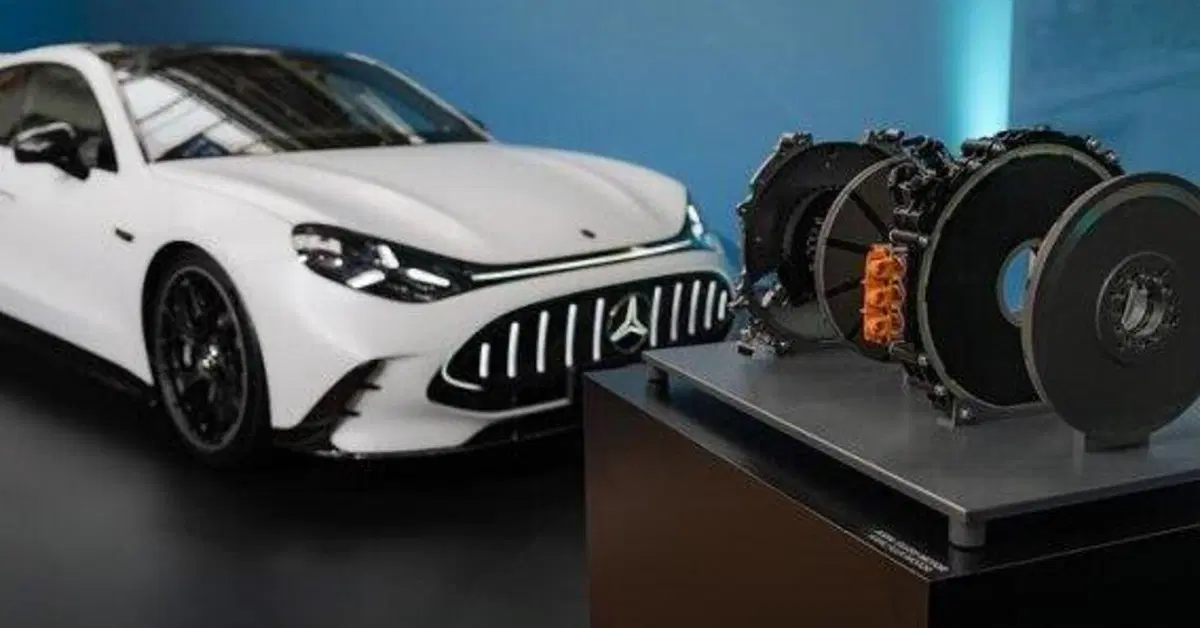 Mercedes avvia la produzione in serie del motore a flusso assiale a Berlino: &egrave; rivoluzione per l'elettrico ad alte prestazioni