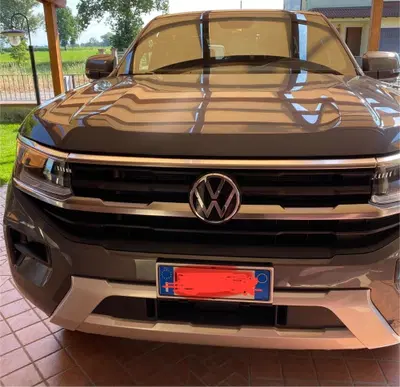 Volkswagen Amarok 2.0 tdi Style 4motion auto del 2025 usata a Bascape'