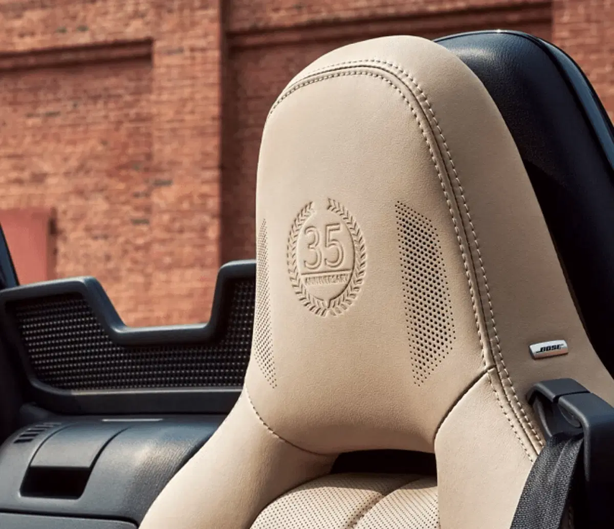 Mazda MX-5, arriva la nuova serie speciale per celebrare i 35 anni della roadster più venduta di sempre (6)