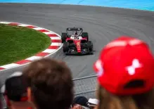 Clamoroso dietrofront della F1: la FIA cambia i motori 2027-2028. Tornano i cavalli del termico per qualifiche a tavoletta