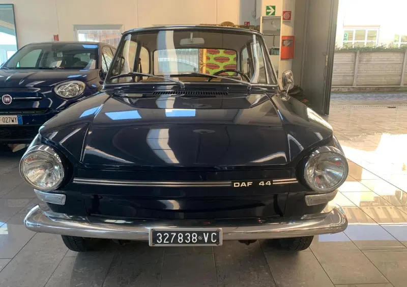 Daf 44 variomatic d'epoca del 1972 a Arluno
