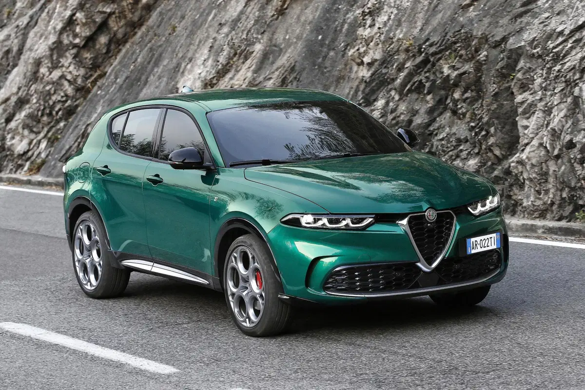Alfa Romeo TONALE hybrid: su strada con la 1.5 da 160 CV [video] (15)