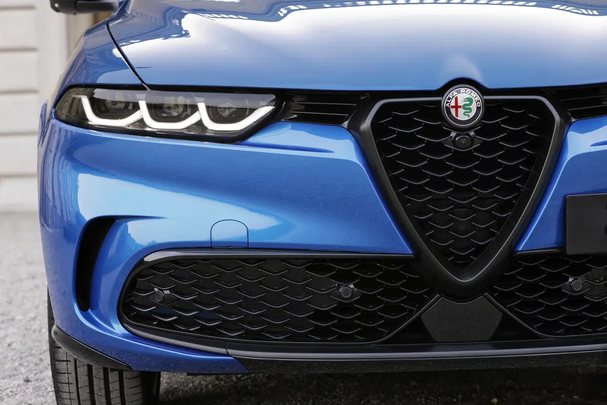 Alfa Romeo TONALE hybrid: su strada con la 1.5 da 160 CV [video] (16)