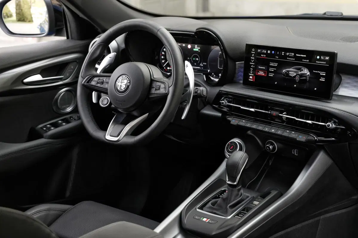 Alfa Romeo TONALE hybrid: su strada con la 1.5 da 160 CV [video] (20)