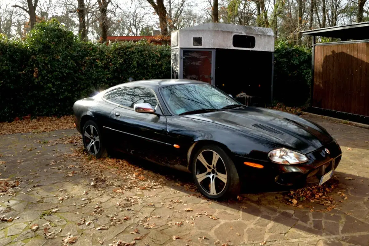 Jaguar XKR usata a Roma