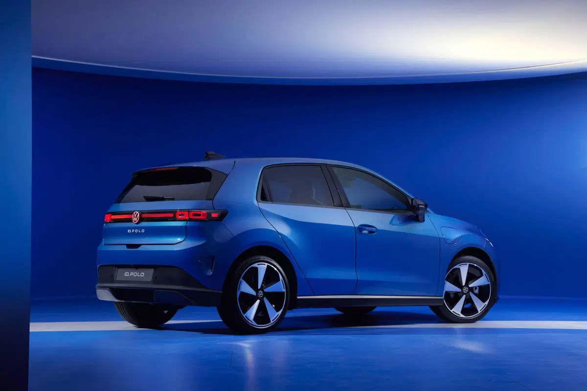 Volkswagen, le auto a benzina come i cavalli: perché l’elettrico vincerà senza divieti secondo Martin Sander (6)