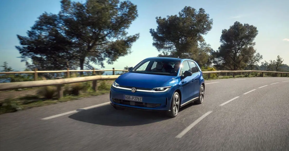 Volkswagen, le auto a benzina come i cavalli: perch&eacute; l&rsquo;elettrico vincer&agrave; senza divieti secondo Martin Sander