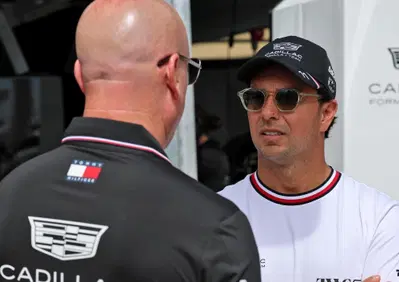 La pink Mercedes del 2020 era fantastica: Perez snobba la F1 attuale e ricorda l'auto più divertente di sempre