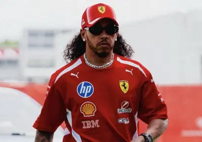 Ho voluto quei freni, Leclerc all'inizio non li voleva ma ora ha cambiato idea: Hamilton svela la svolta segreta di Ferrari con Carbon Industries