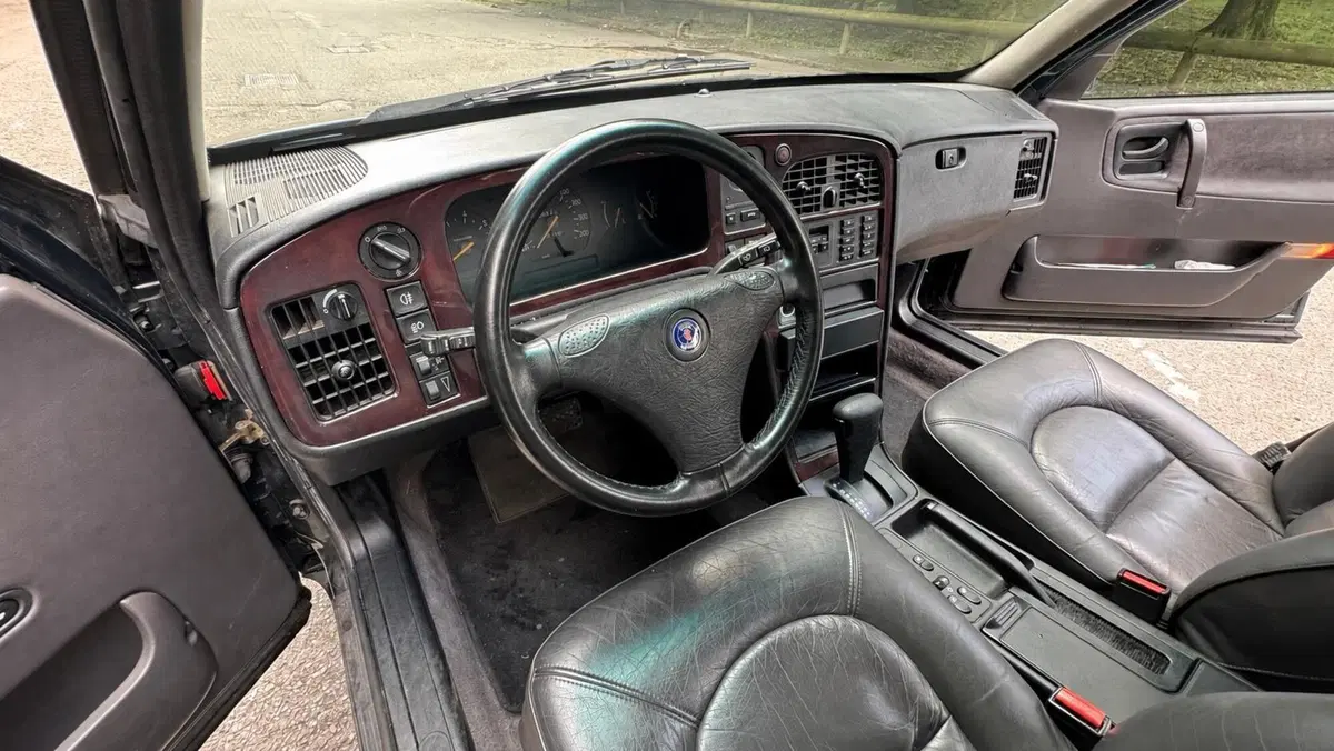 Saab Saab 9000 CS 2.0 Turbo 16V Automatic  cat 5 porte  d'epoca a Milano (9)