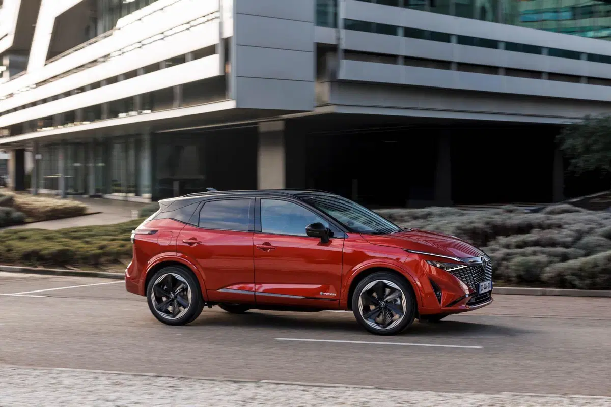 Nuova Nissan Qashqai: motorizzazioni, allestimenti, optional e prezzi. Guida all’acquisto (4)