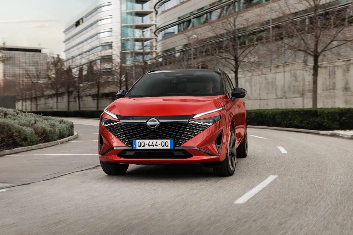 Nuova Nissan Qashqai: motorizzazioni, allestimenti, optional e prezzi. Guida all’acquisto (9)