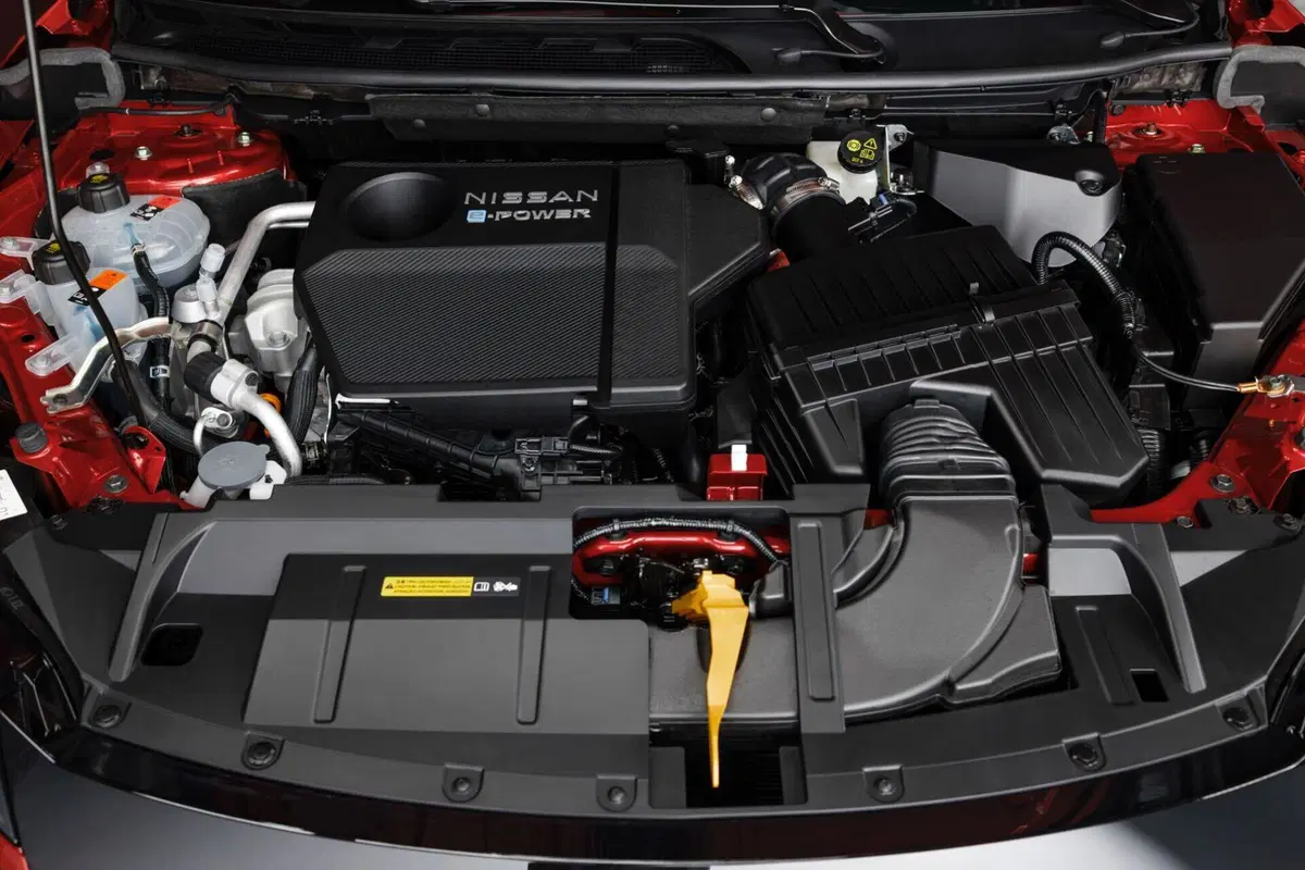Nuova Nissan Qashqai: motorizzazioni, allestimenti, optional e prezzi. Guida all’acquisto (71)