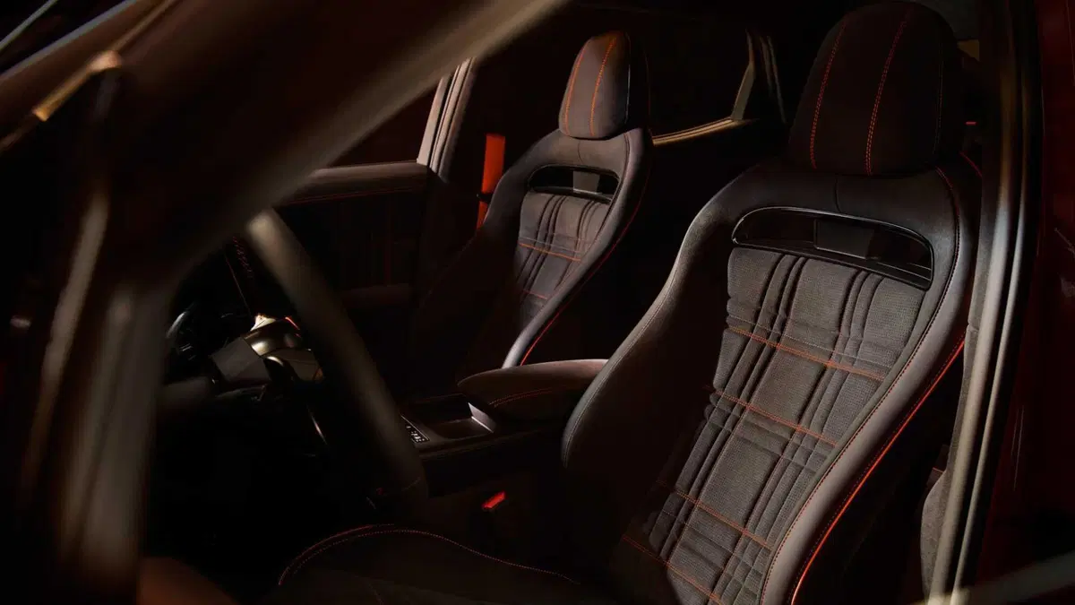 Genesis GV60 Magma (2026-->>) (9)