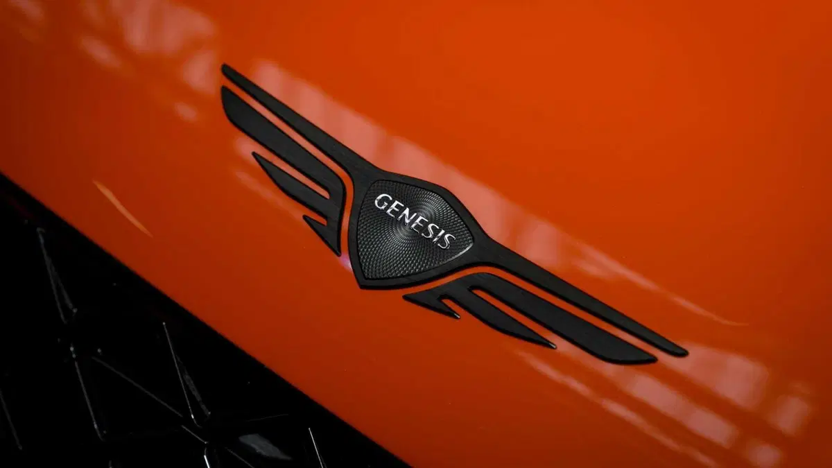 Genesis GV60 Magma (2026-->>) (10)