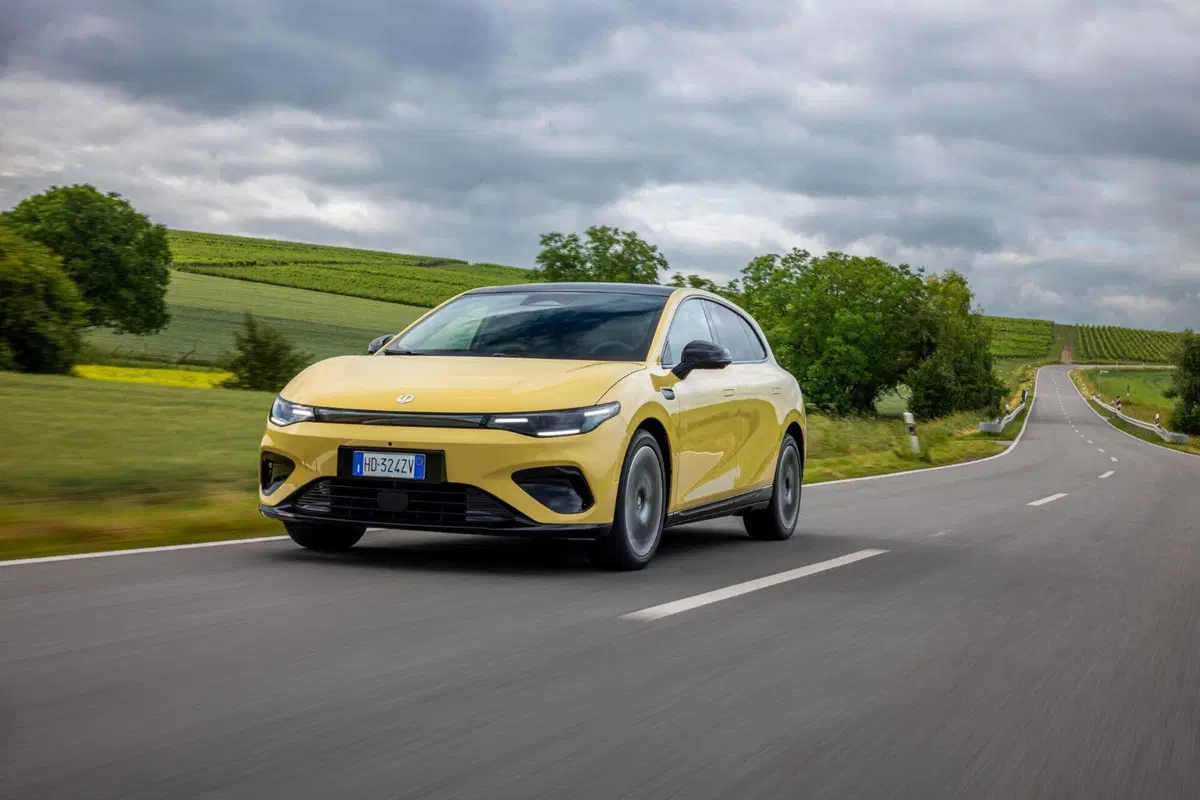 Leapmotor B05: la berlina elettrica ad un prezzo scioccante che sfida le regole del segmento [VIDEO] (12)