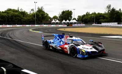 WEC. Dalla gioia alla doccia gelida: beffa clamorosa alla 24 Ore di Le Mans per Cadillac. Storica pole BMW. Drudi da Hyperpole in LMGT3