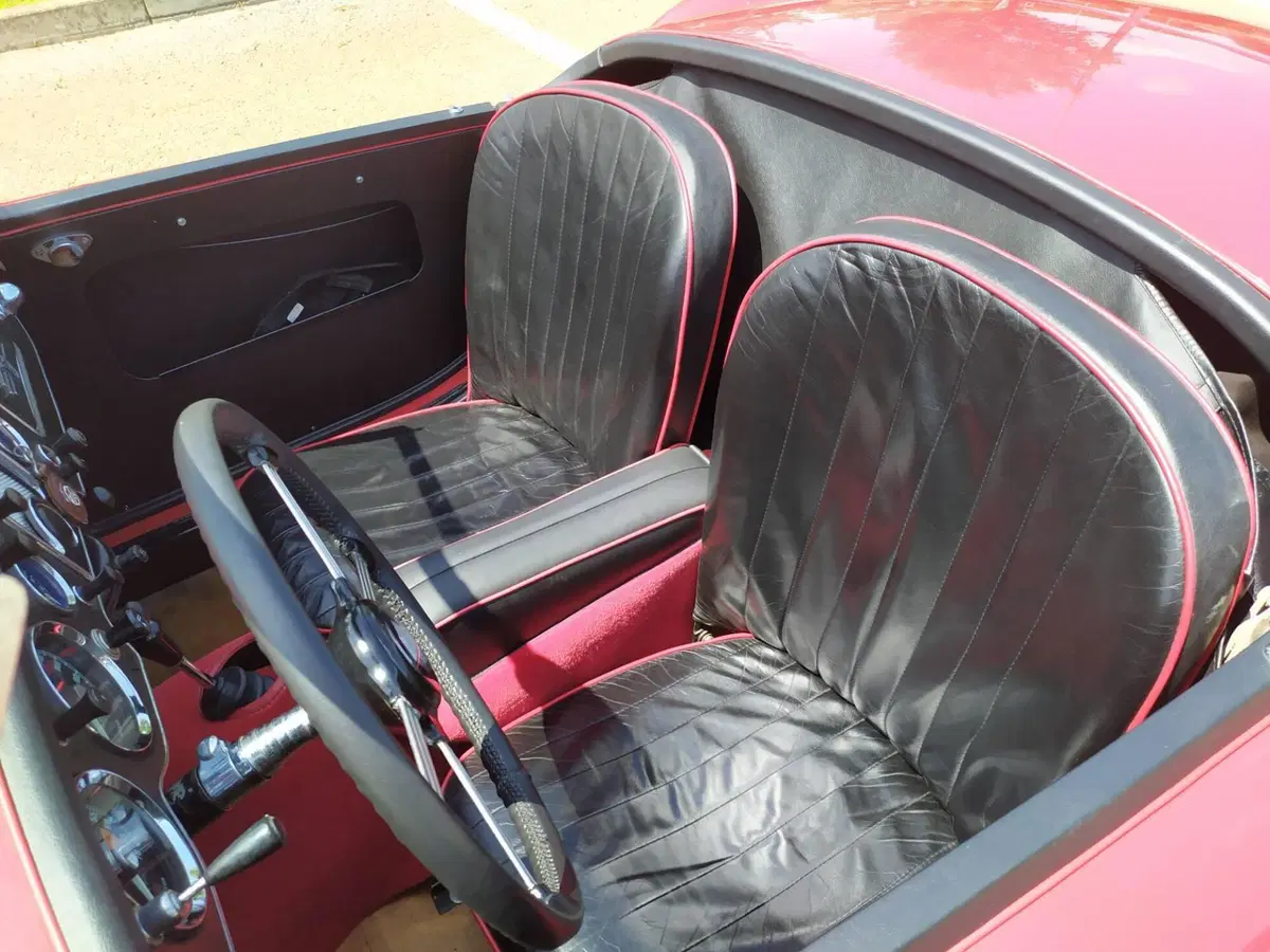 Mg MKII d'epoca a Pavia (15)
