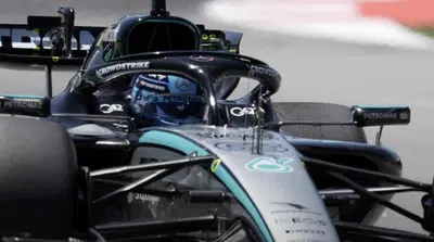 F1. Sorpresa Russell nella FP1 a Barcellona, ma la Ferrari affila le armi. E intanto Fornaroli incanta al debutto con la McLaren!