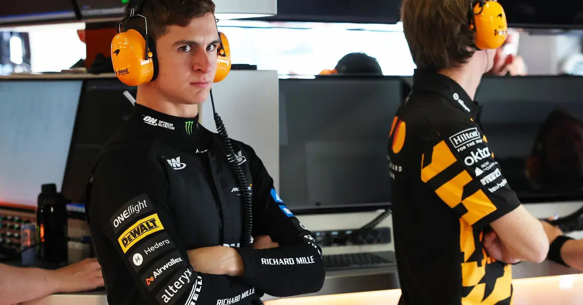 &ldquo;I primi giri sono scioccanti, poi capisci ed &egrave; bellissima&rdquo;: l'emozione di Leonardo Fornaroli dopo l'esordio in F1 con la McLaren di Norris a Barcellona