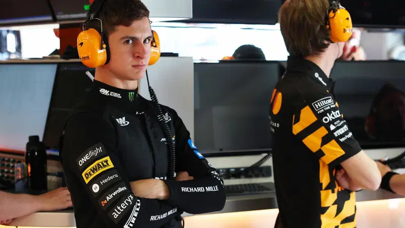 &ldquo;I primi giri sono scioccanti, poi capisci ed &egrave; bellissima&rdquo;: l'emozione di Leonardo Fornaroli dopo l'esordio in F1 con la McLaren di Norris a Barcellona