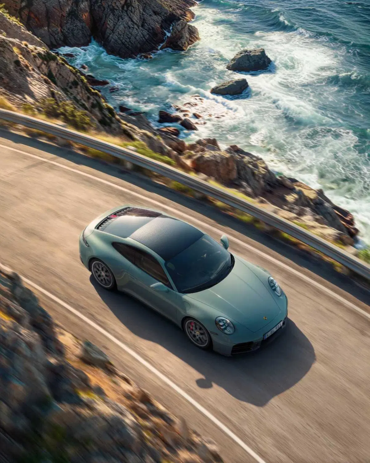 Più potenza, più trazione, più emozioni: arriva la nuova 911 Carrera 4S (10)