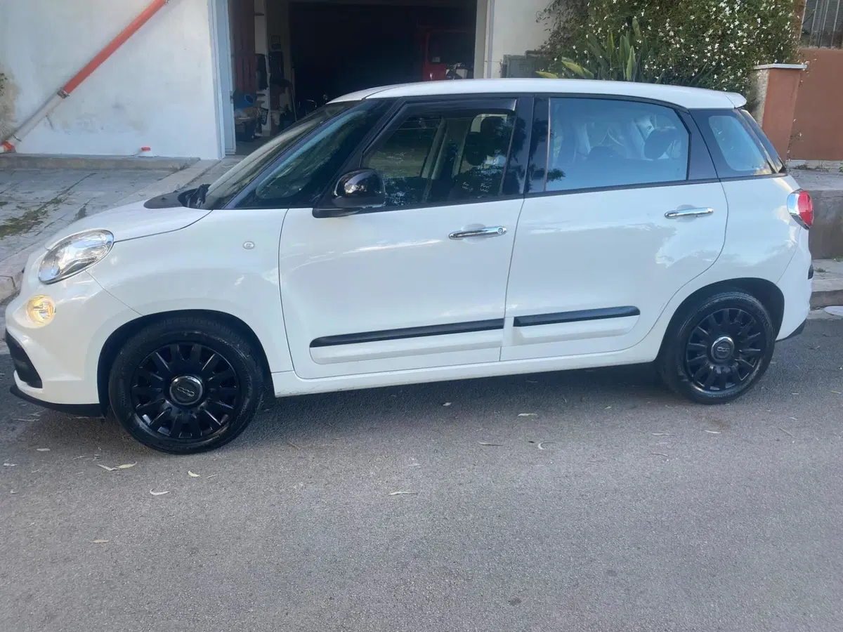 Fiat 500L usata a Palermo