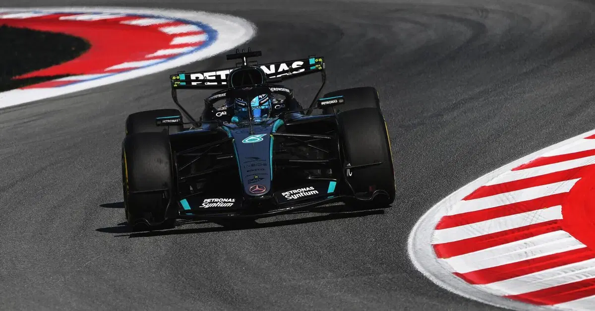 F1, Qualifiche Barcellona LIVE: Caccia alla Pole! Antonelli sfida il "muro" McLaren, Ferrari si gioca il tutto per tutto