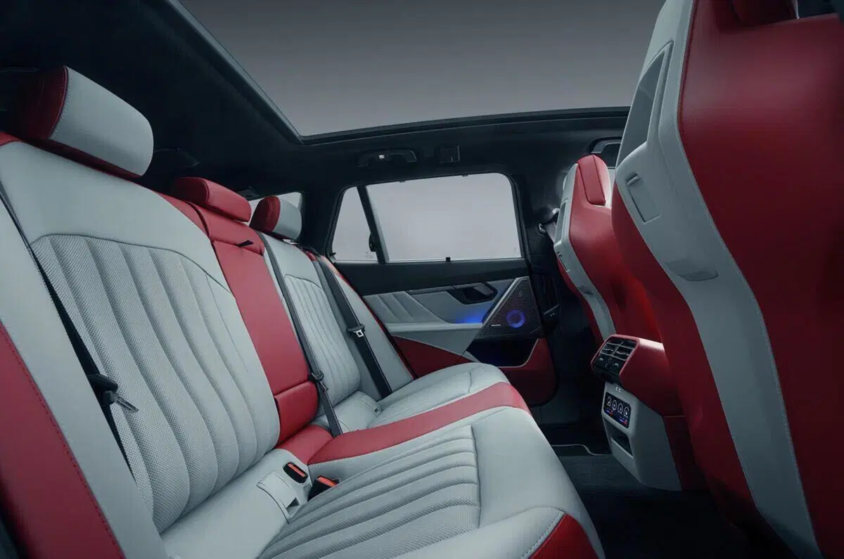 Bovensiepen 05 GT: la super station da 790 CV che ridefinisce il concetto di gran turismo familiare (11)