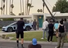 Ferrari Luce, primi spot in California: il web la paragona alla controversa campagna Jaguar elettrica
