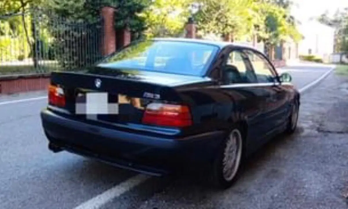 BMW Serie 3 Coupé usata a Pavia (2)