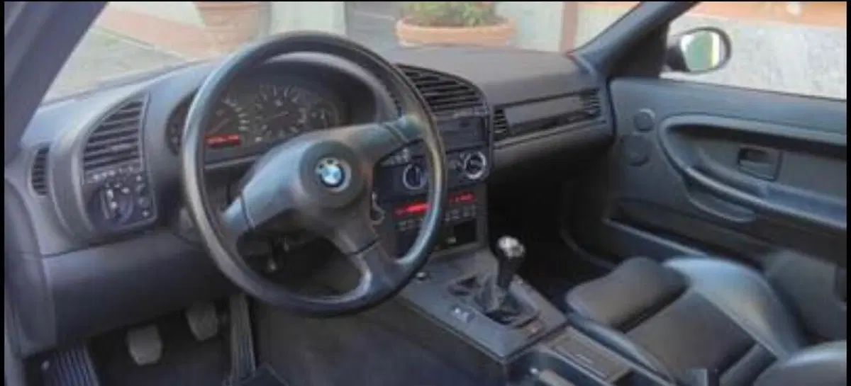BMW Serie 3 Coupé usata a Pavia (9)