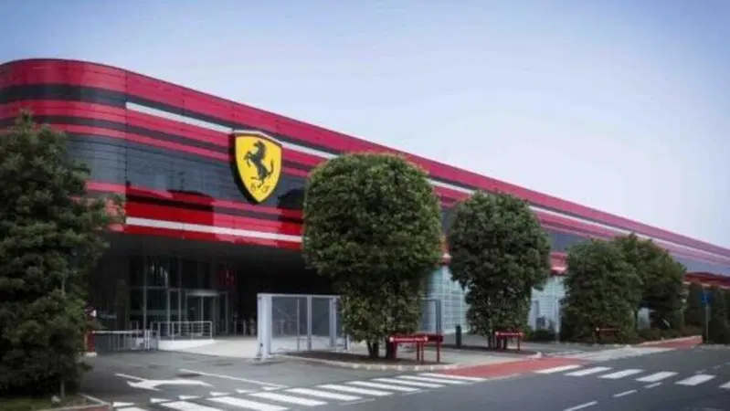 Ferrari, operaio licenziato dopo le molestie a una collega: il Tribunale conferma la decisione