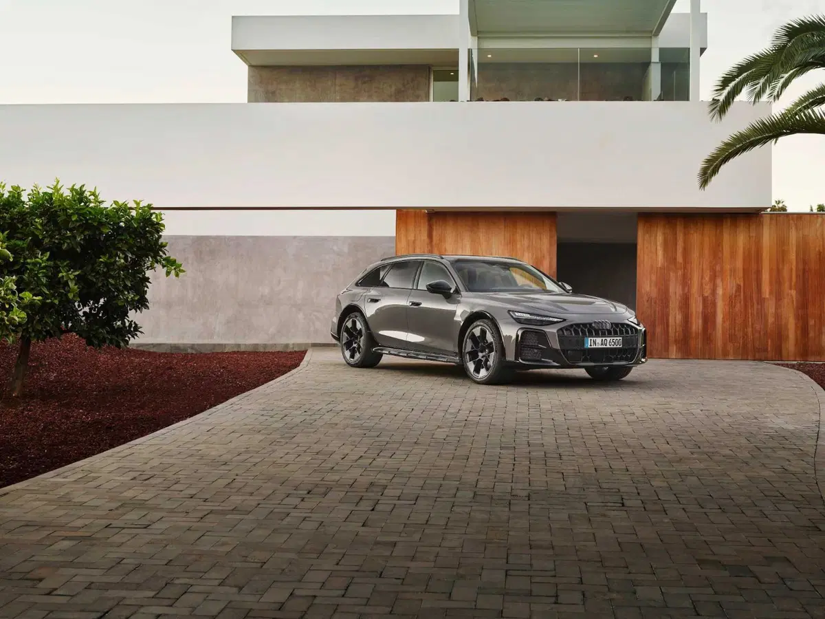 Audi A6 allroad 2026: la familiare che non teme nessun terreno arriva anche ibrida plug-in (14)