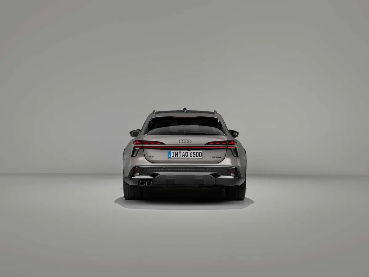 Audi A6 allroad 2026: la familiare che non teme nessun terreno arriva anche ibrida plug-in (5)