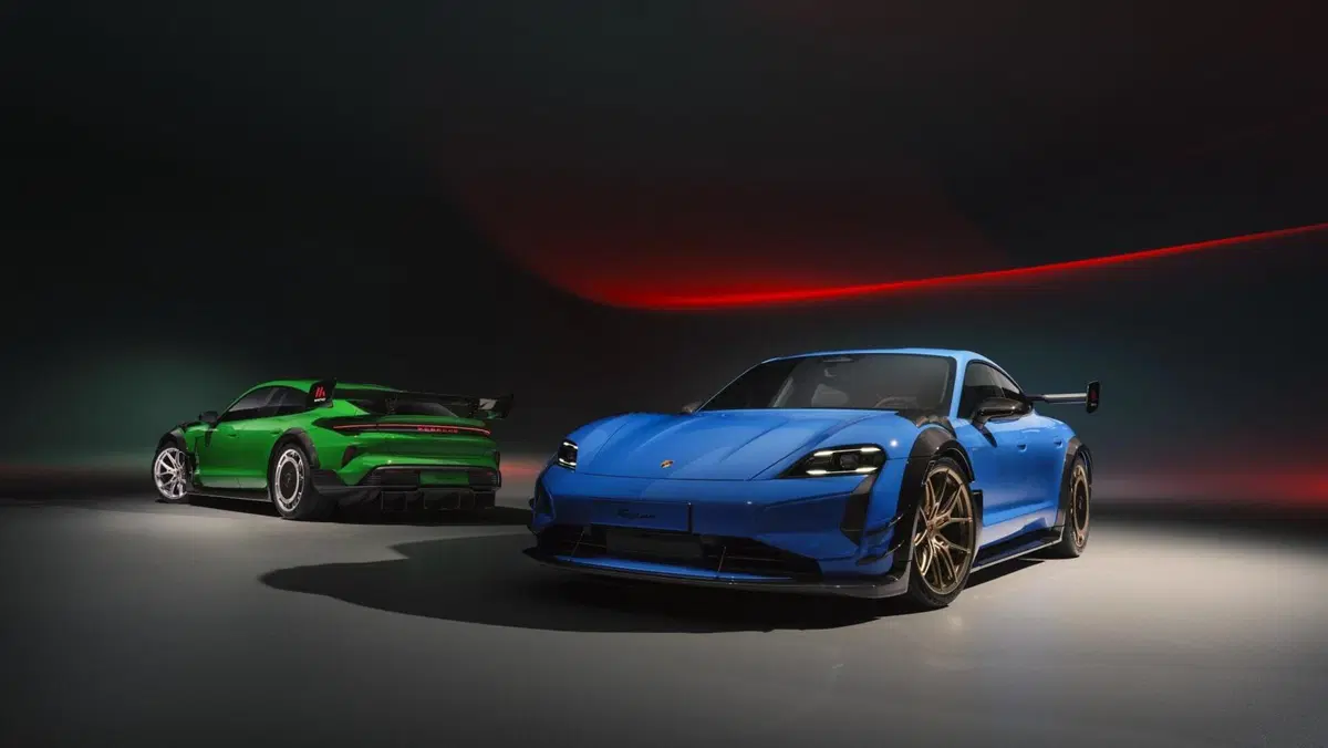 Porsche Taycan rivoluziona la guida elettrica: debutta il cambio virtuale e un kit Manthey per la Turbo GT