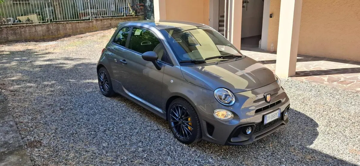 Abarth 695 usata a Pavia (2)