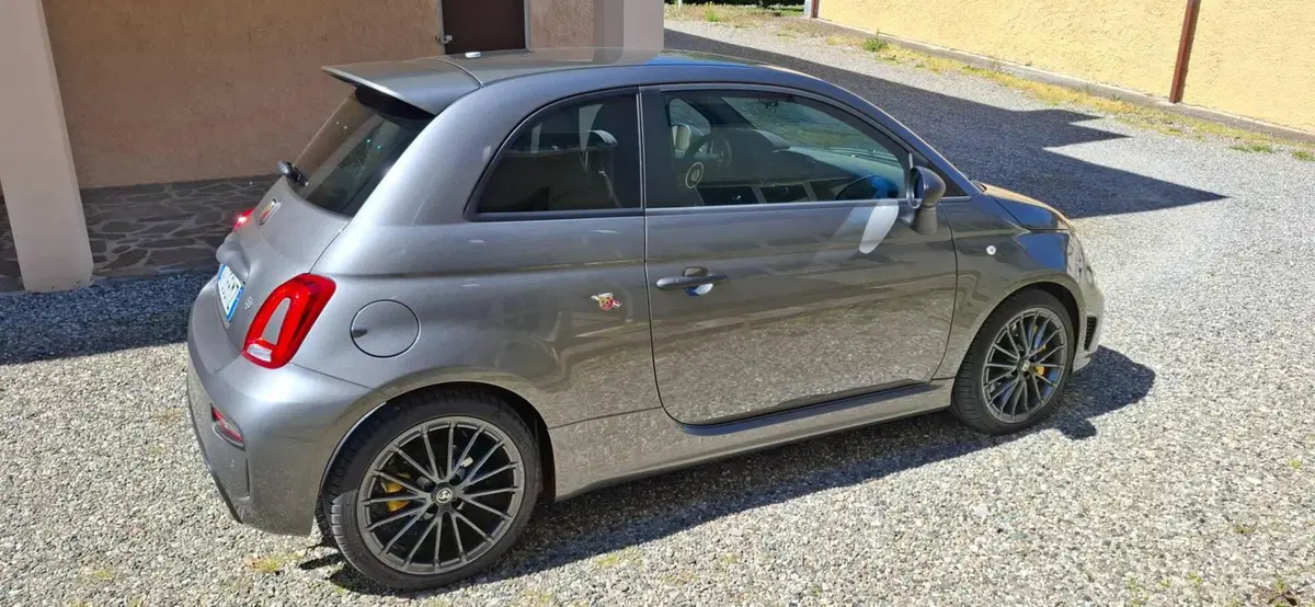 Abarth 695 usata a Pavia (7)