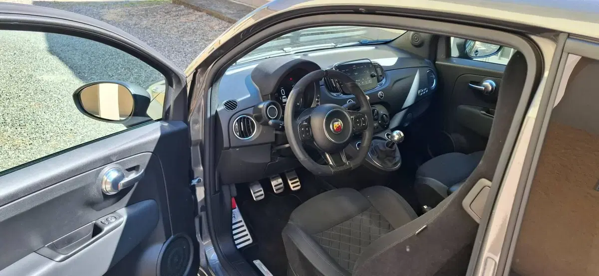 Abarth 695 usata a Pavia (13)